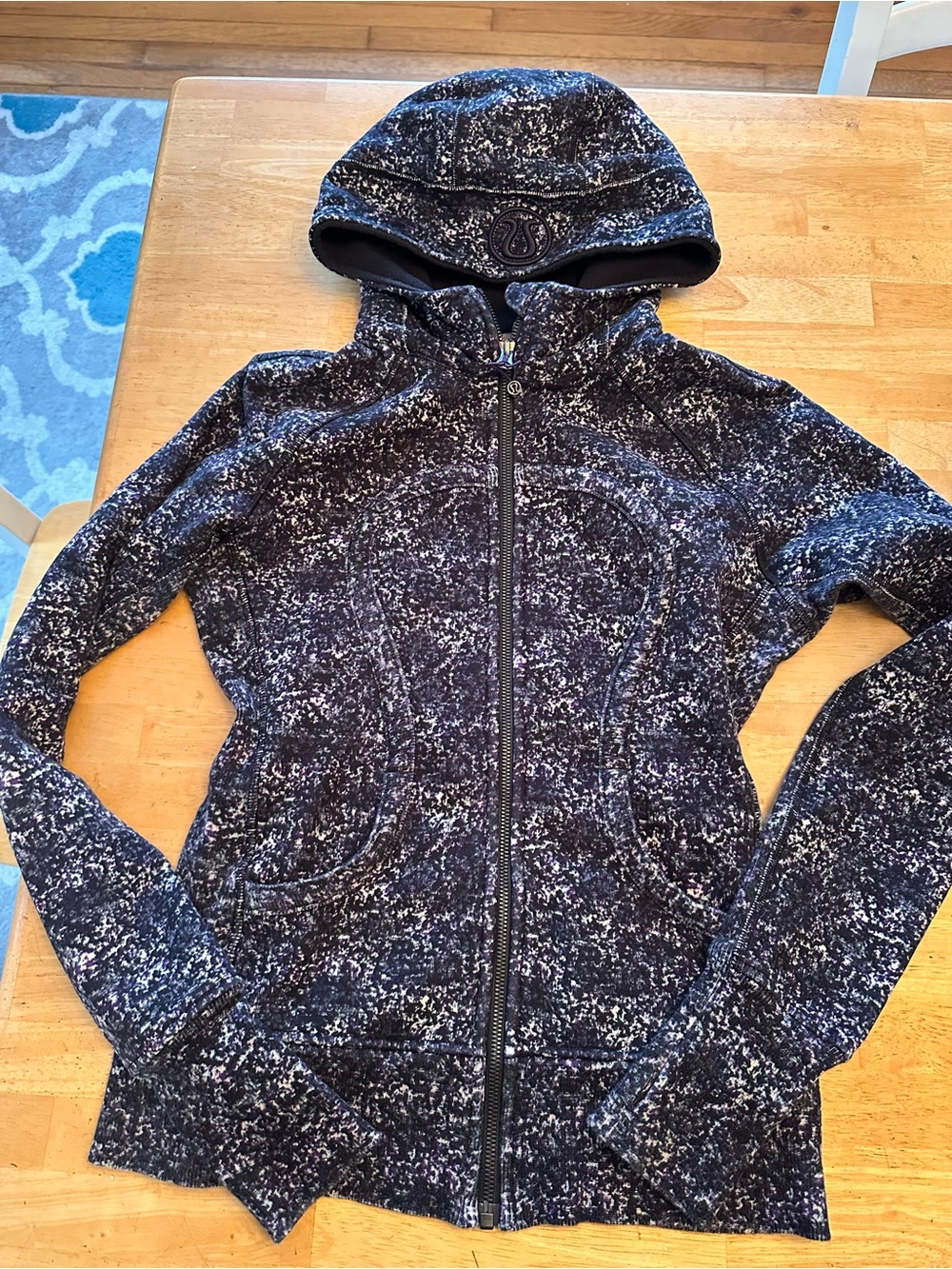 Lululemon full-zip scuba hoodie size 6